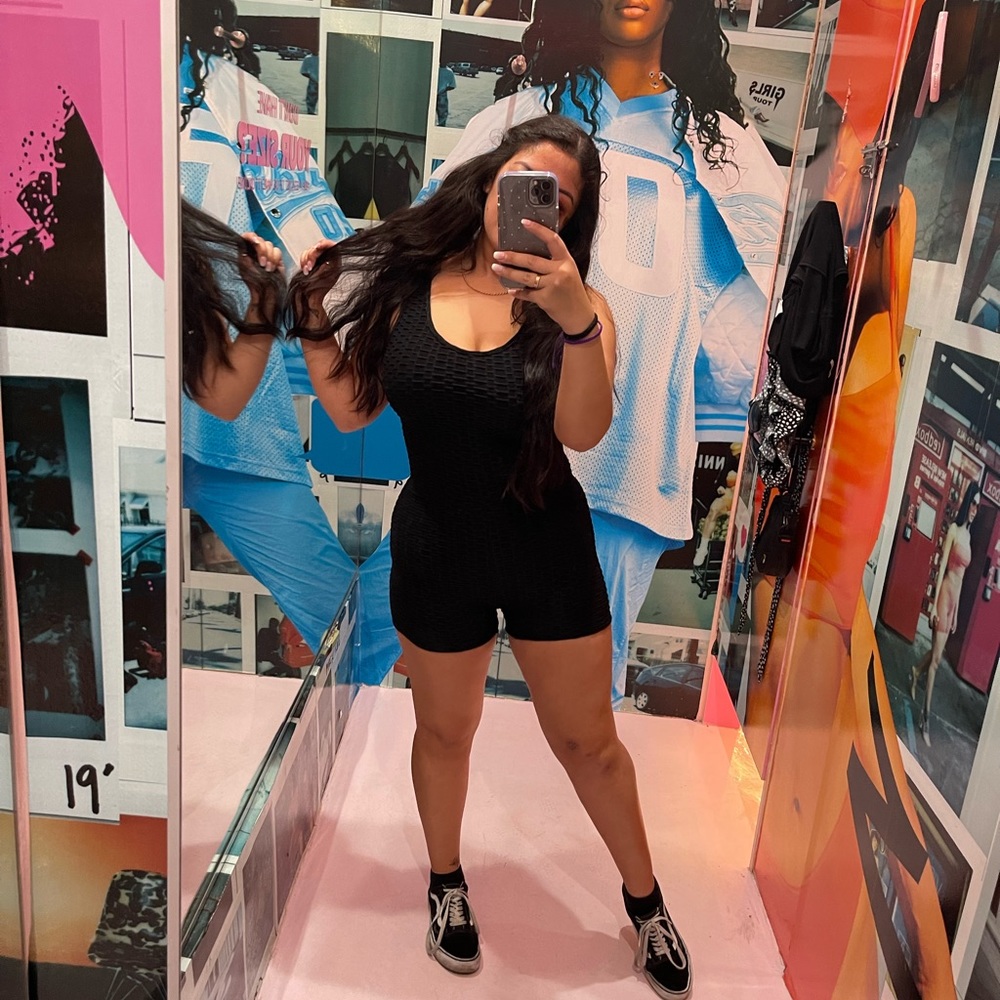 ❌SOLD❌Sorella Black Textured Bodysuit